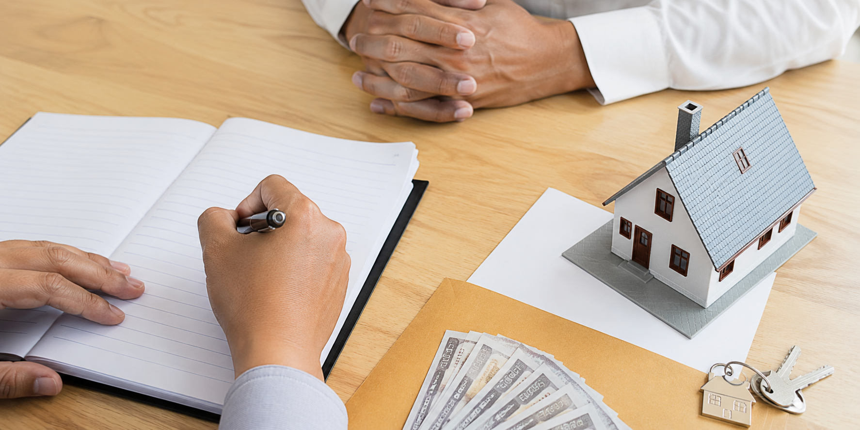 Mua đất bằng giấy viết tay có hợp pháp không? 